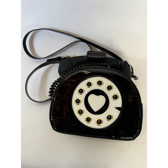 Retro Black & White Telephone Handbag With Heart Dial & Functional Cord - Picture 10 of 16